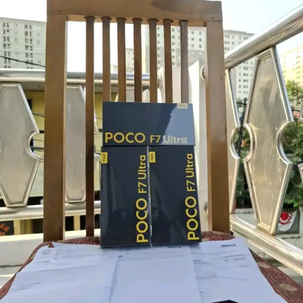 POCO F7 Ultra 16/512 Baru Garansi Resmi