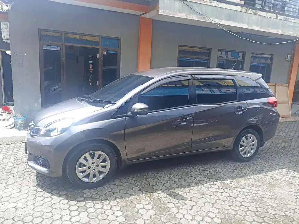 Honda Mobilio 2015 Bensin