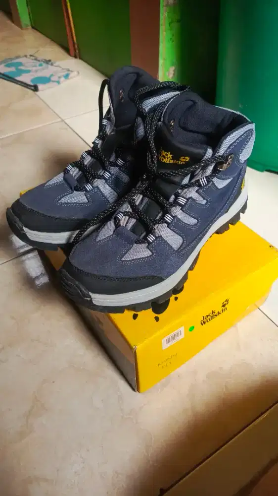 Sepatu Jack Wolfskin Outdoor Boot