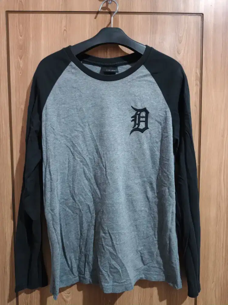 kaos lengan panjang MLB