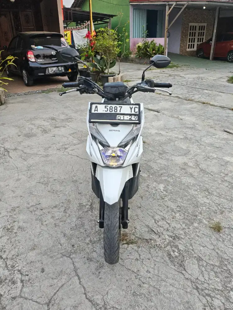 Dijual Beat Street 110cc 2017 Standar