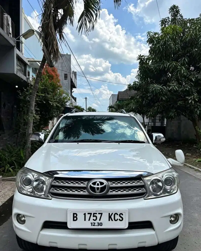 Toyota Fortuner 2010 Diesel