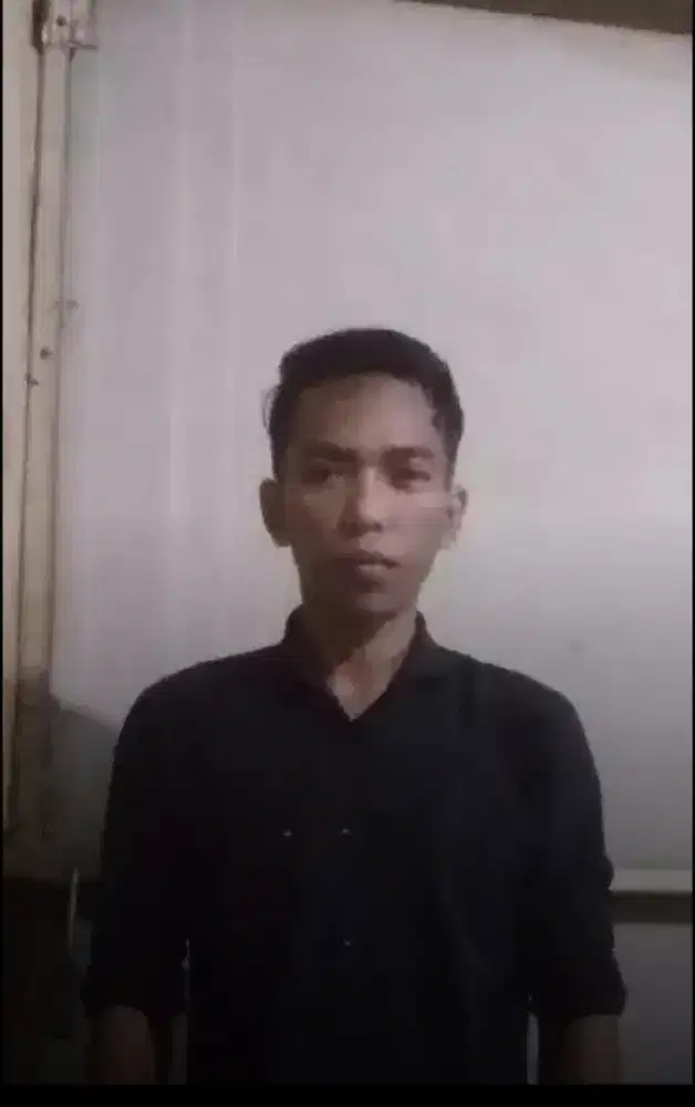 Mencari pekerjaan apapun