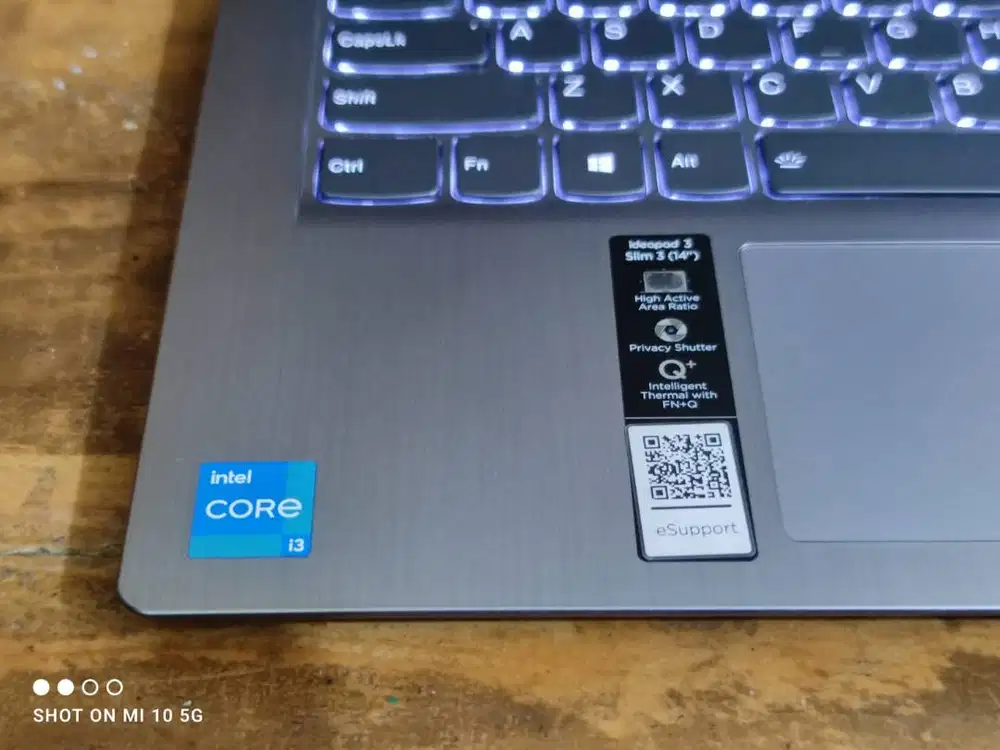 Lenovo IdeaPad Slim 3 Core i3-1315U 8GB/256GB FHD GARANSI FULLSET 2028