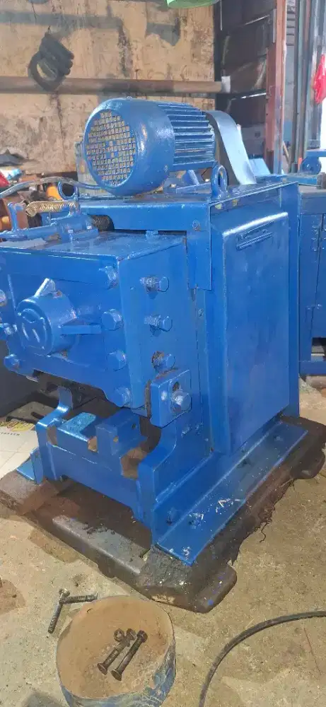 Sewa barcutter dan barbender