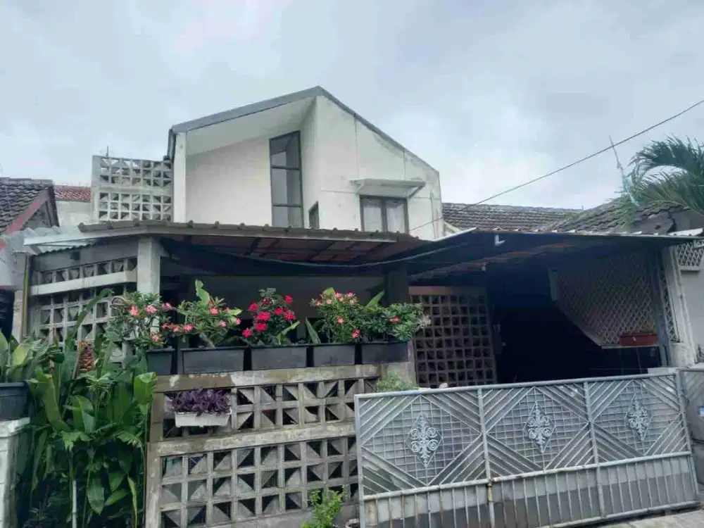 RUMAH KEREN DI PEKAYON INDAH - GALAXY