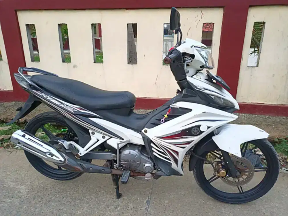 JUPITER MX NEW 2013
Mesin HALUS/SEHAT OK
Ss LENGKAP,,Siap Pakai