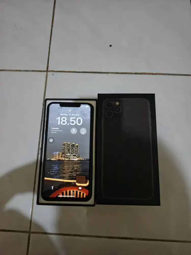 WTS IPHONE 11 PM 256gb (inter)