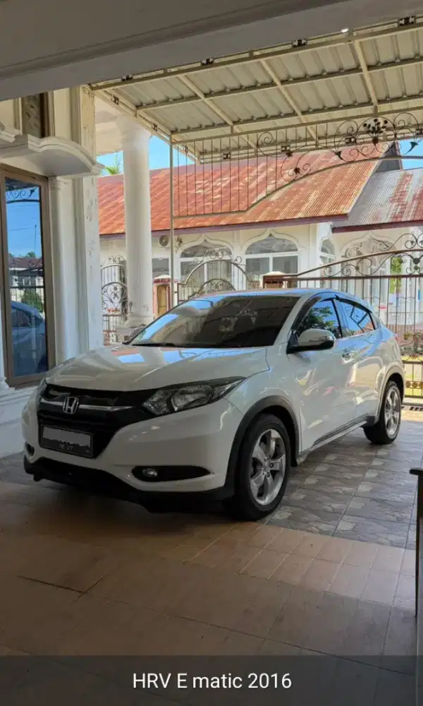 Bismillaah dijual HRV E cvt metik thn 2016