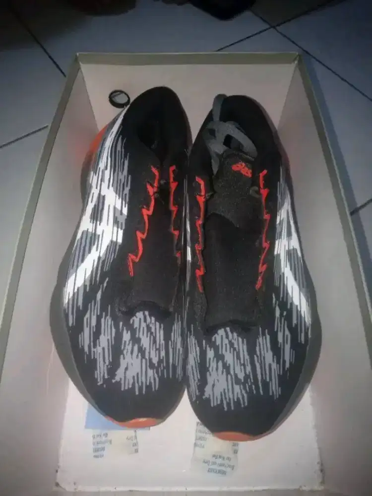 Sepatu Asics Novablast 3