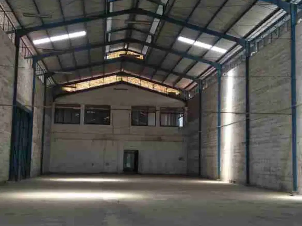 di sewakan gudang jalan narogong bekasi