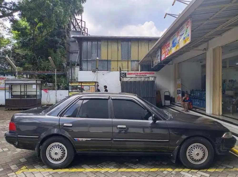 Toyota Corona 1991 Bensin