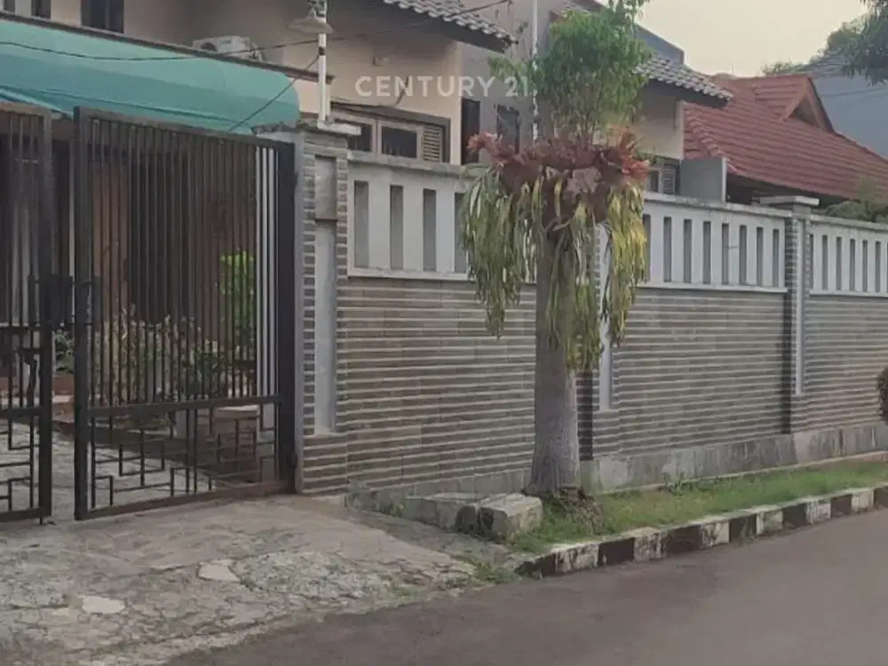 Dijual Rumah Strategis Dekat Megapolitan Cinere