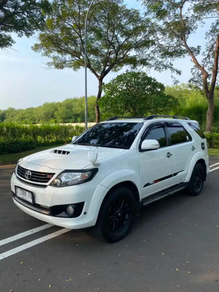 TERMURAH! FORTUNER TRD VNT 2014 PAJAK PANJANG