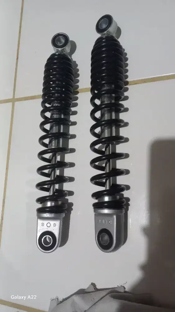 Shockbreaker Vega R New