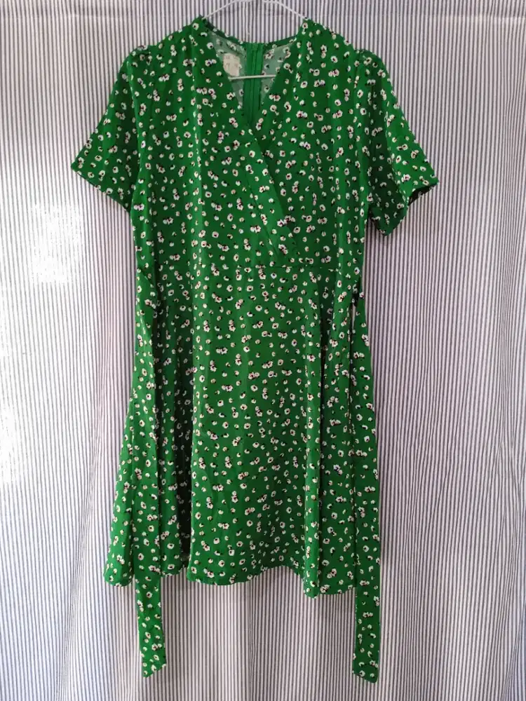 Pakaian wanita 46 pcs campur