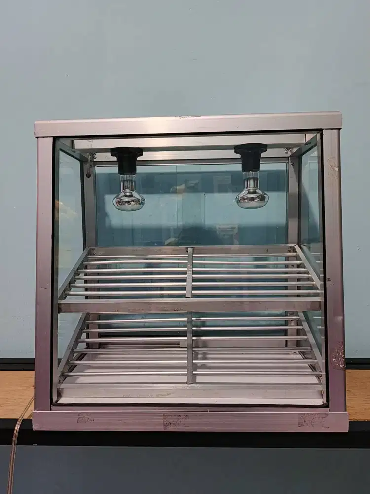 ETALASE WARMER (PENGHANGAT) KONDISI LIKE NEW