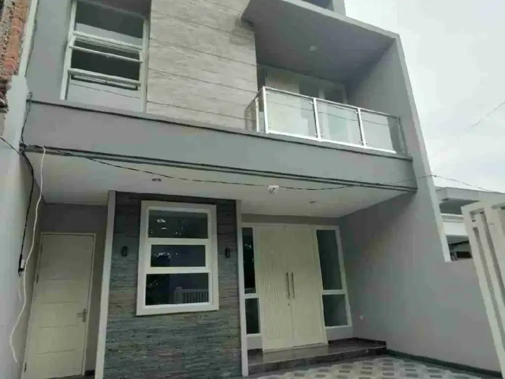 RUMAH STRATEGIS MANYAR DEKAT KERTAJAYA DHARMA HUSADA GALAXI MALL KAMPUS ITS UNAIR SURABAYA