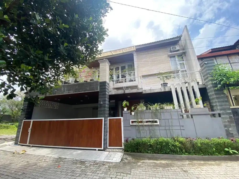 Rumah Villa Luxury 8KT Kolam Renang – View Merapi & Sawah – Kawasan Elit Palagan Sleman