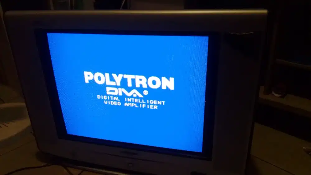 Tv tabung merk polytron,gambar bening,suara mantap ngebass