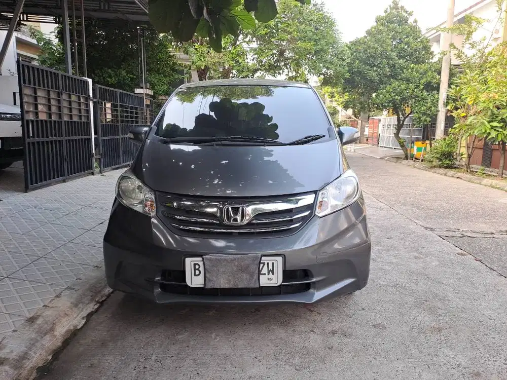 Honda Freed SD 2013 AC double blower