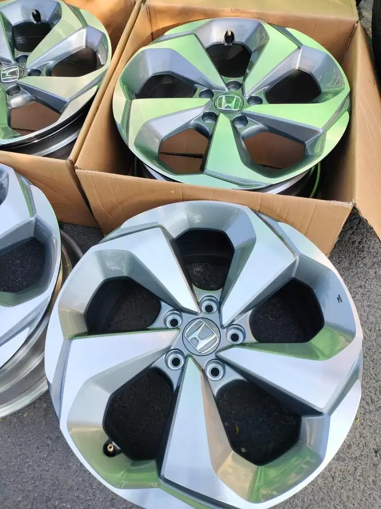 Velg Honda New Accord R.18 ori
