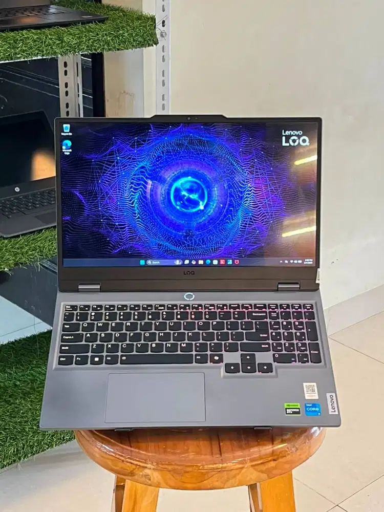 Lenovo LOQ 15IRX9 Core i5 Gen 13 RTX 3050 RAM 12GB SSD 512GB
