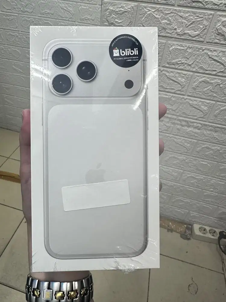 Iphone 17 promax 256 gb BNIB segel resmi