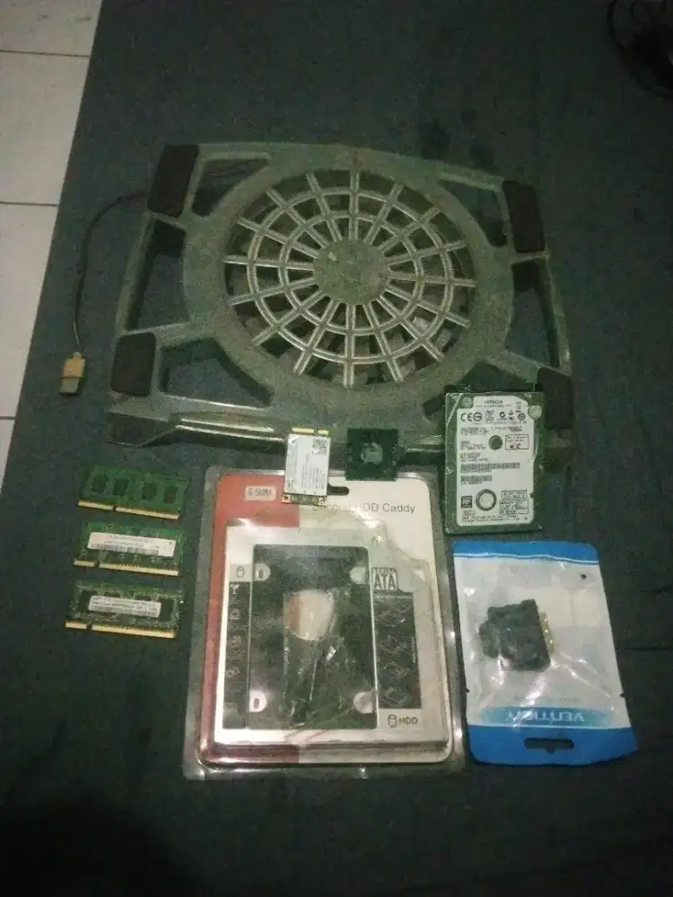 Part-part hardware Laptop