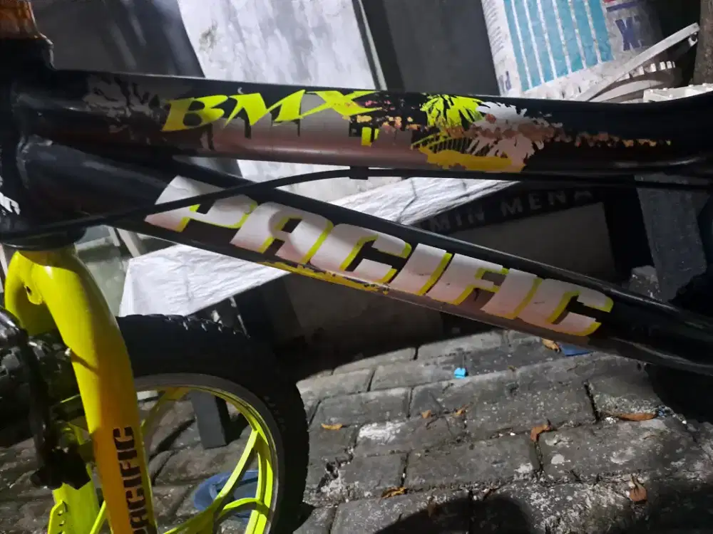 Sepeda BMX Pacific X-Man Racex | Besi Kokoh & Velg Racing Langka