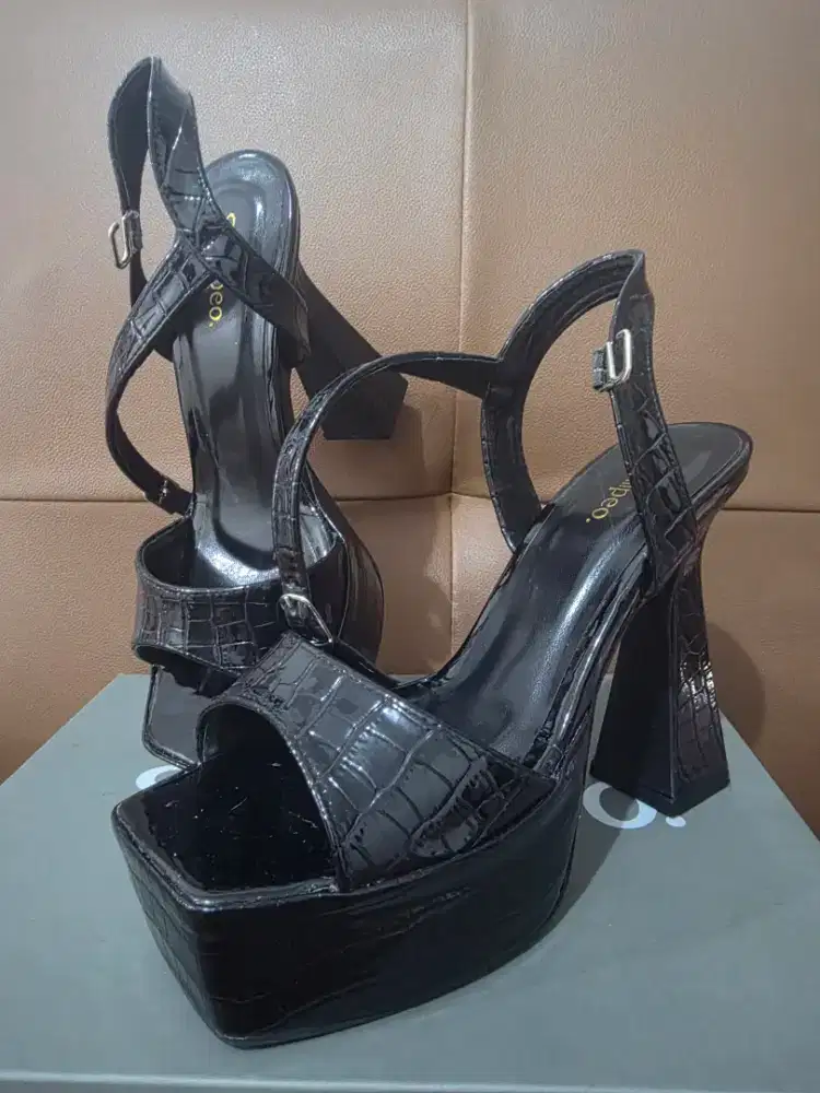 Heels Seullipo Preloved