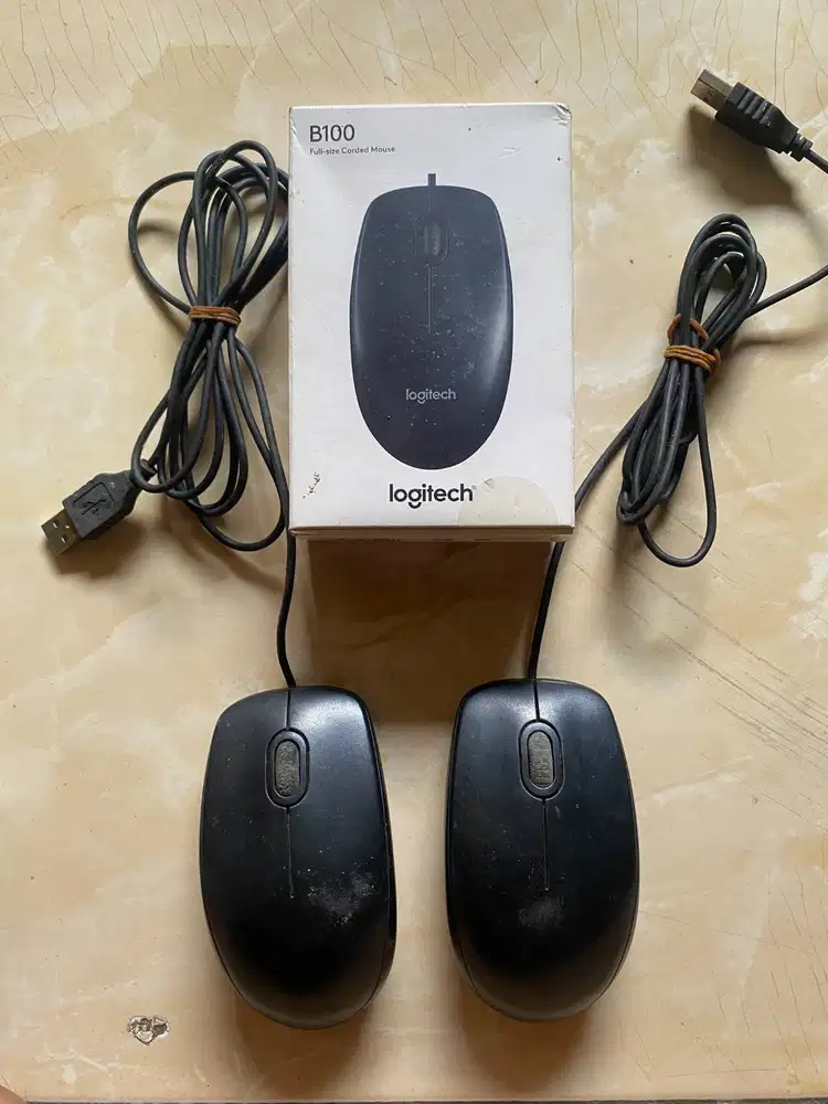 Mouse Kabel Logitech B100