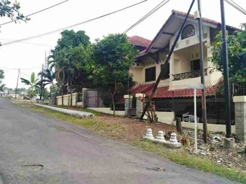Dijual Rumah Murah Cepat Tingkat 2 Lantai Posisi Hook Daerah Kembangarum Muradi, Semarang