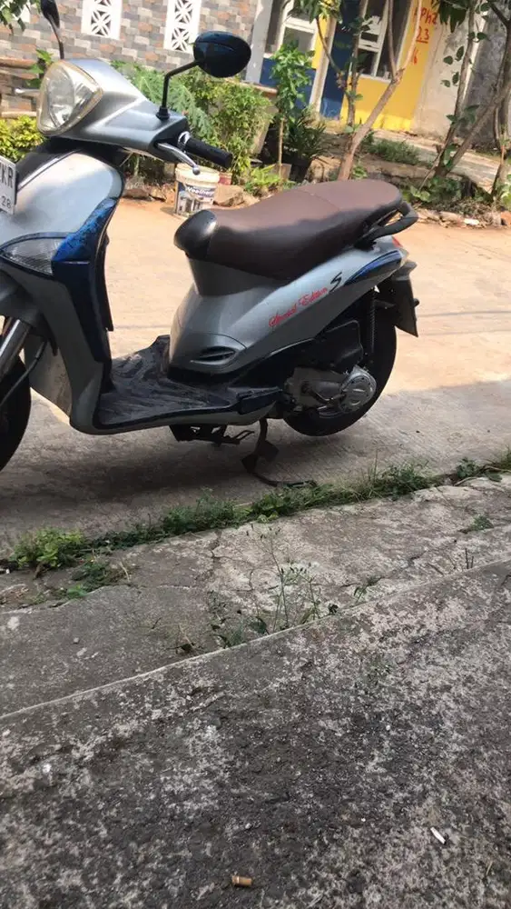 piagio liberty 100