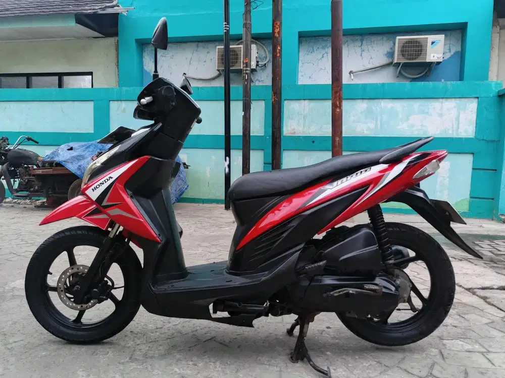 Honda Vario LED fi 2015 stater halus mulus terawat