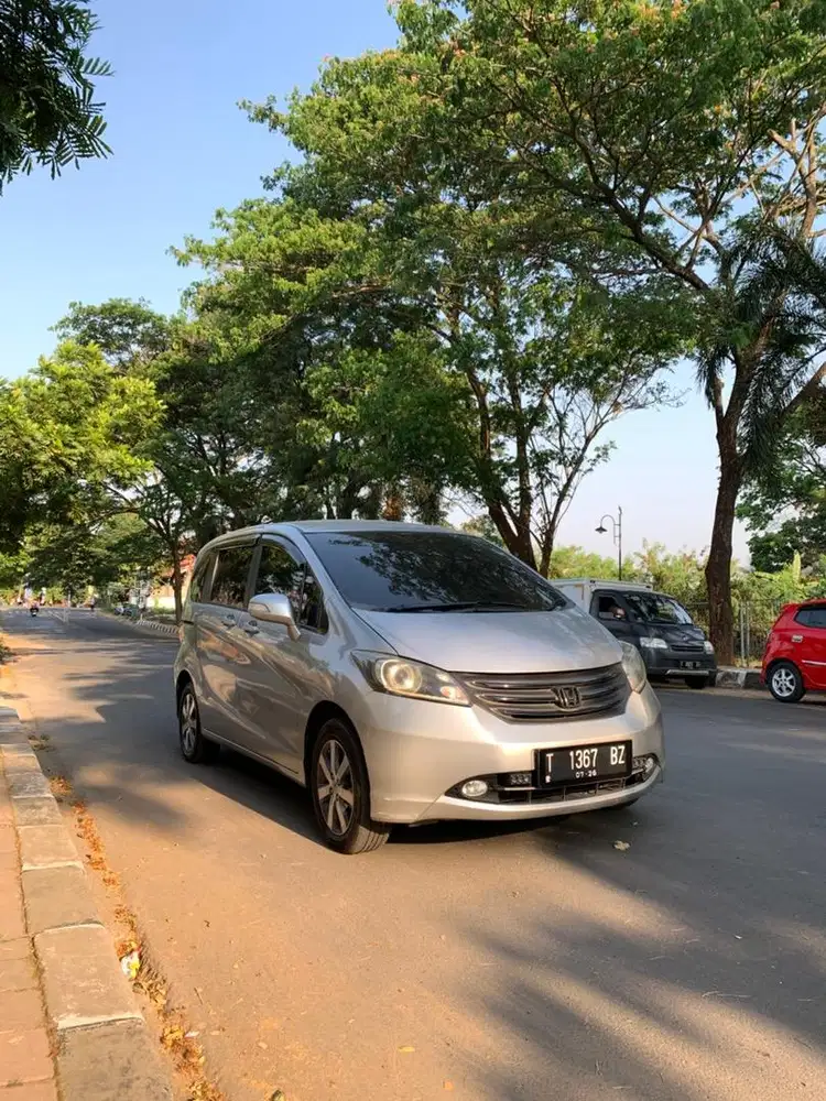 FREED PSD 1.5 A/T 2011