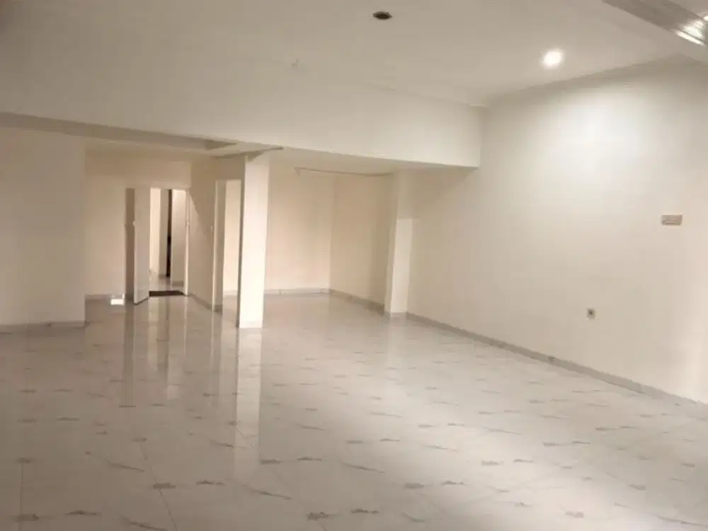 TERMURAH RUKO 3 LANTAI MAINROAD JALAN RAJAWALI ANDIR BANDUNG SUDAH DI RENOVASI