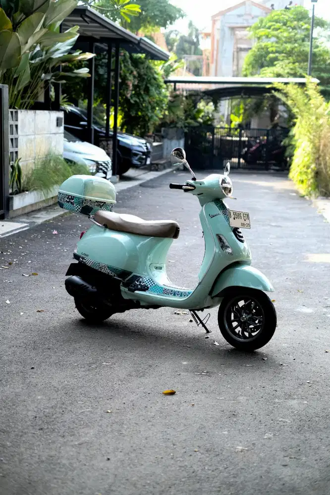 VESPA LX BATIK 125 IGET 2024

HARGA 43.500.000