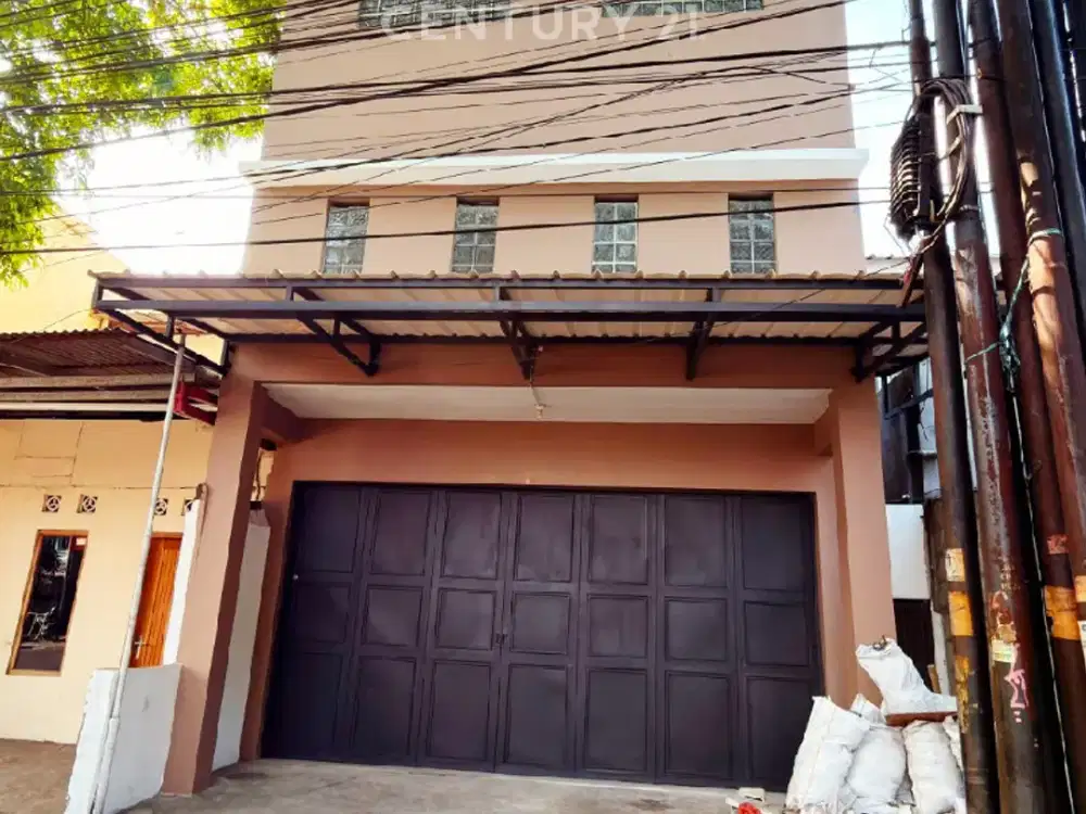 Ruko 3 Lantai Terenovasi Mainroad Di Jl. Rajawali, Bandung