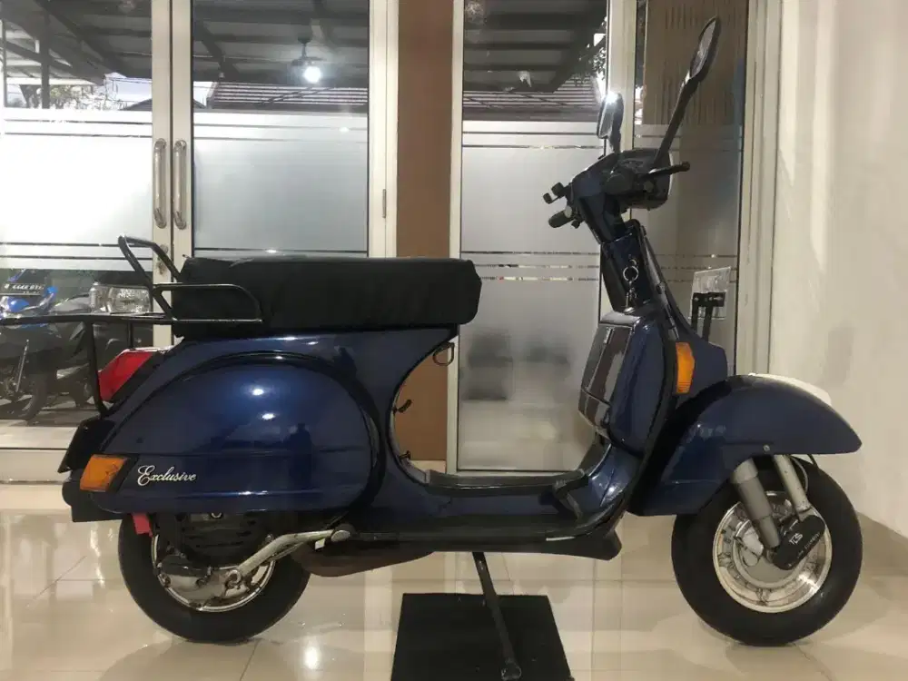 Vespa PX Exclusive
