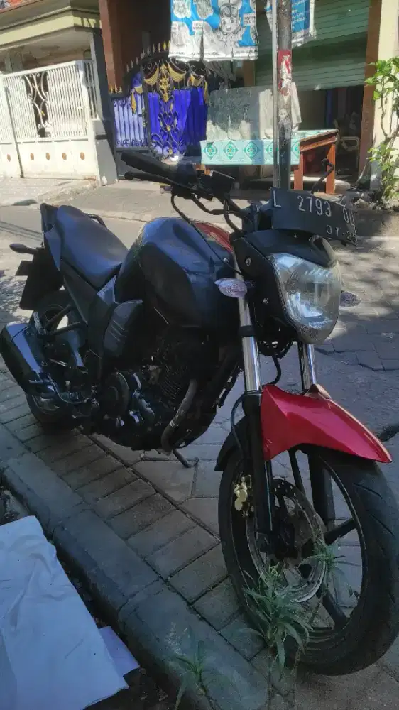 Byson Yamaha 2015 seperti baru 95% rugi poll