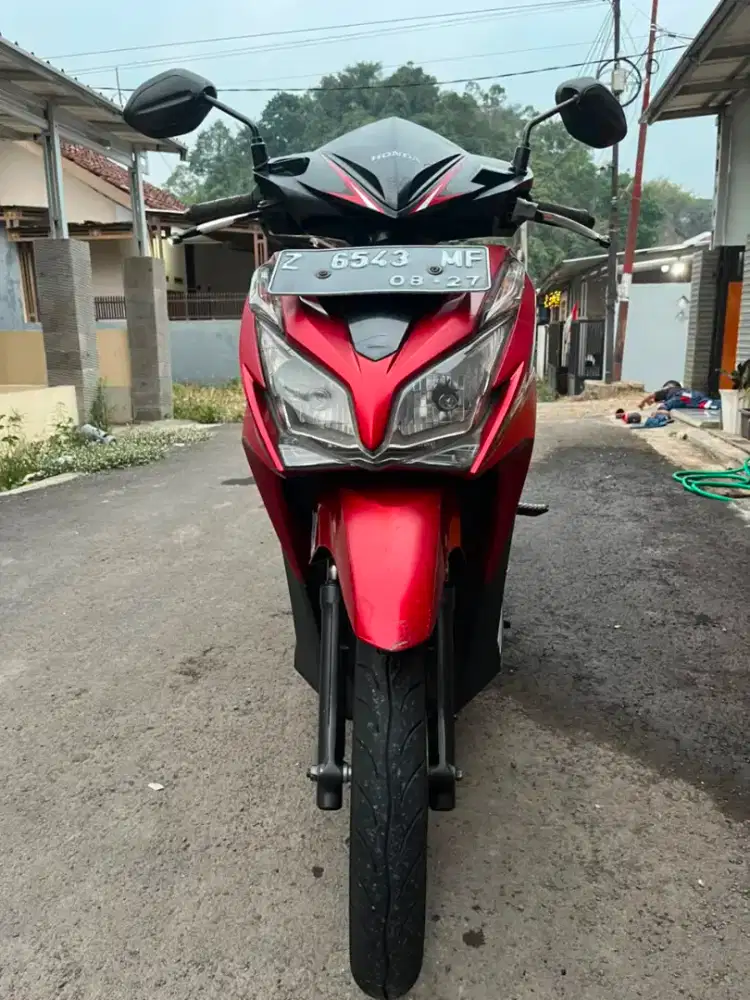 Honda Vario FI KZR 125
Tahun 2012