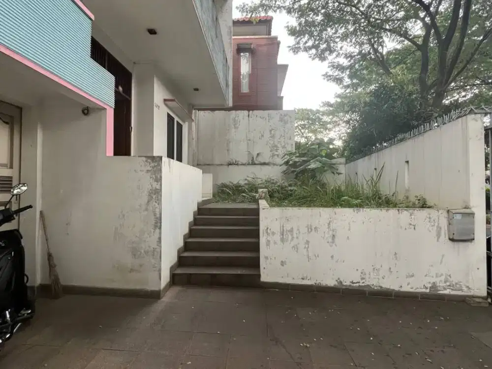 Rumah 3 Lantai PALING MURAH Di Boulevard Citra Gran Cibubur