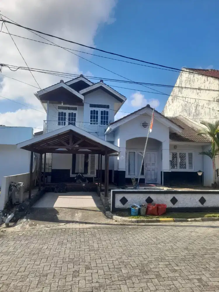 JUAL RUMAH WIKA BUKIT TAMANSARI
