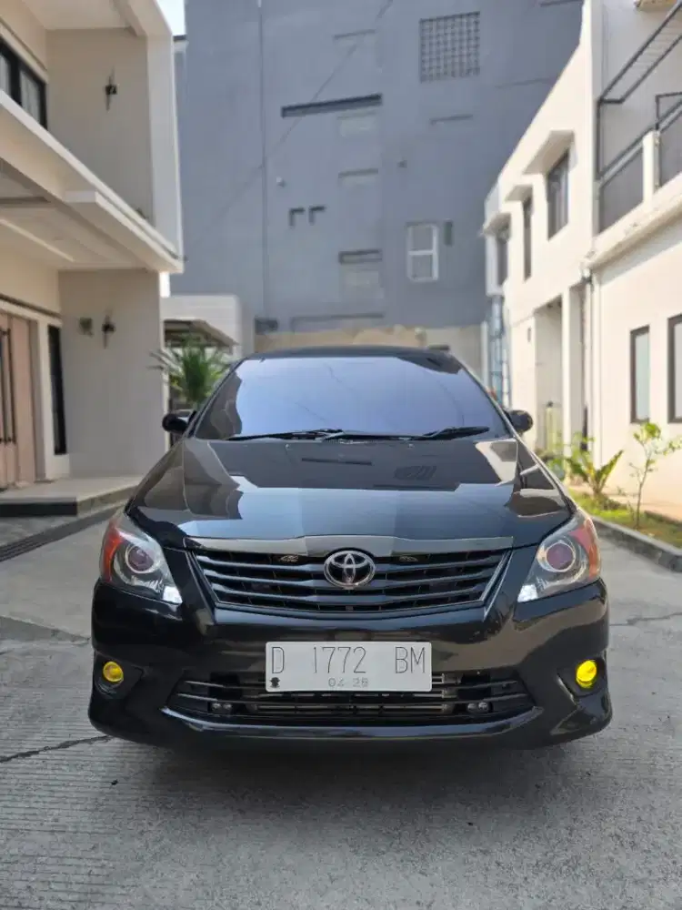 Grand Innova Diesel Matic 2013