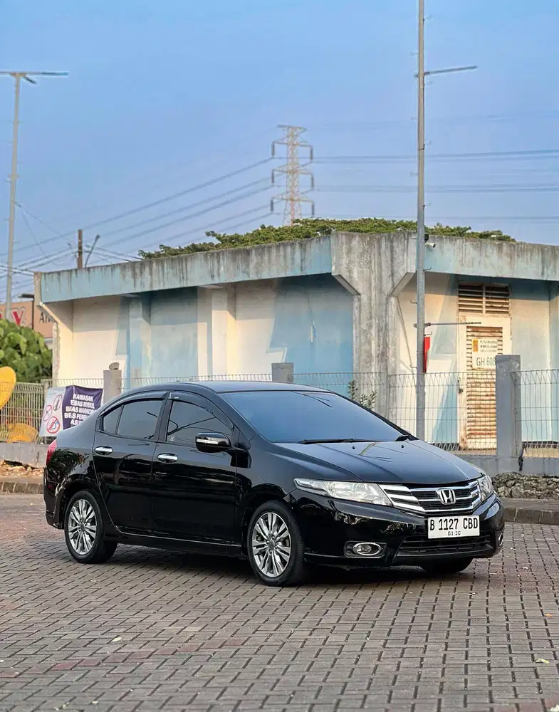 Honda City E 1.5 2013 AT Super Terawat
