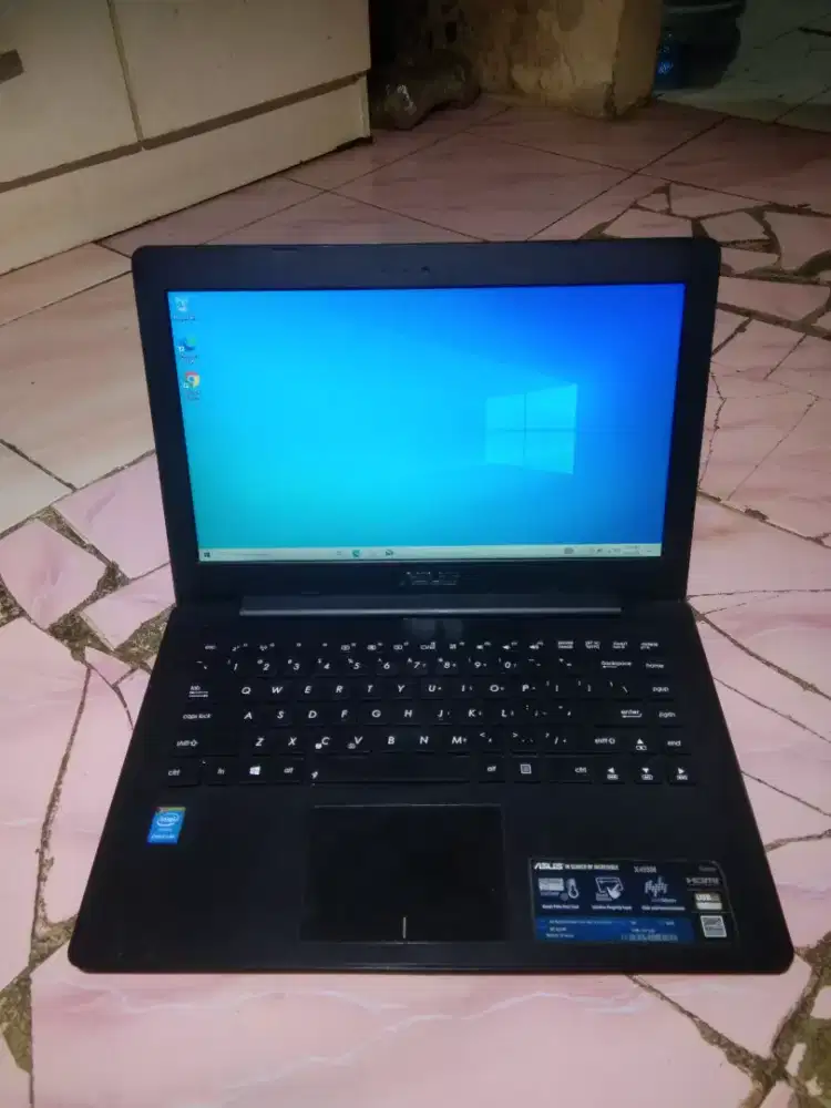 Laptop asus x453m