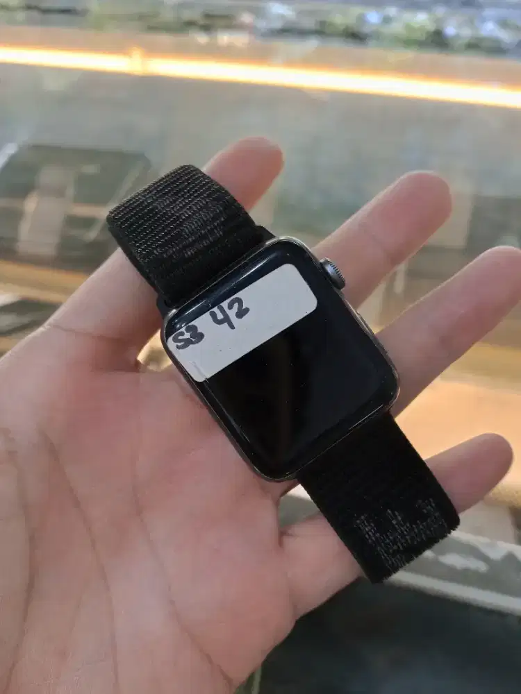 Apple wacth seri 3 42mm gps