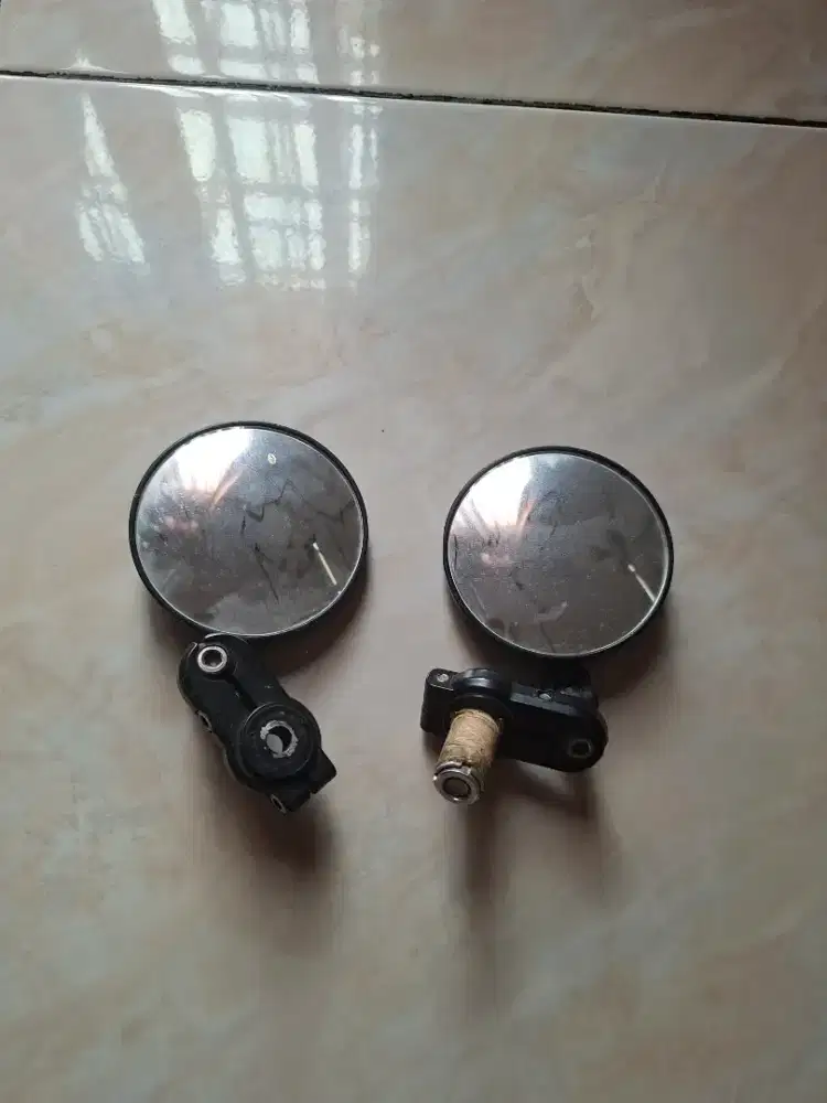 Spion Motor 1 pasang