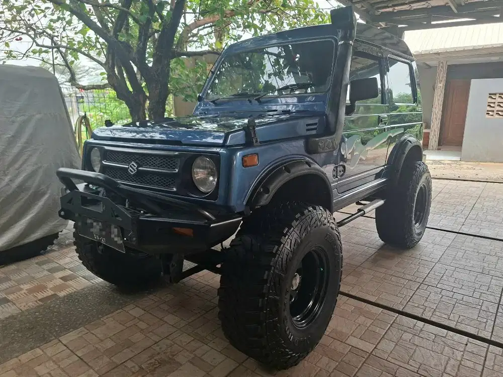 Suzuki Jimny GX 4x2 tahun 2002